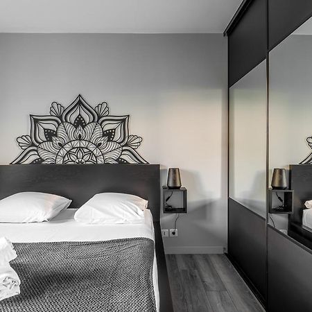 1 Bedroomed Camille Near Disneyland Paris マニー＝ル＝オングル エクステリア 写真