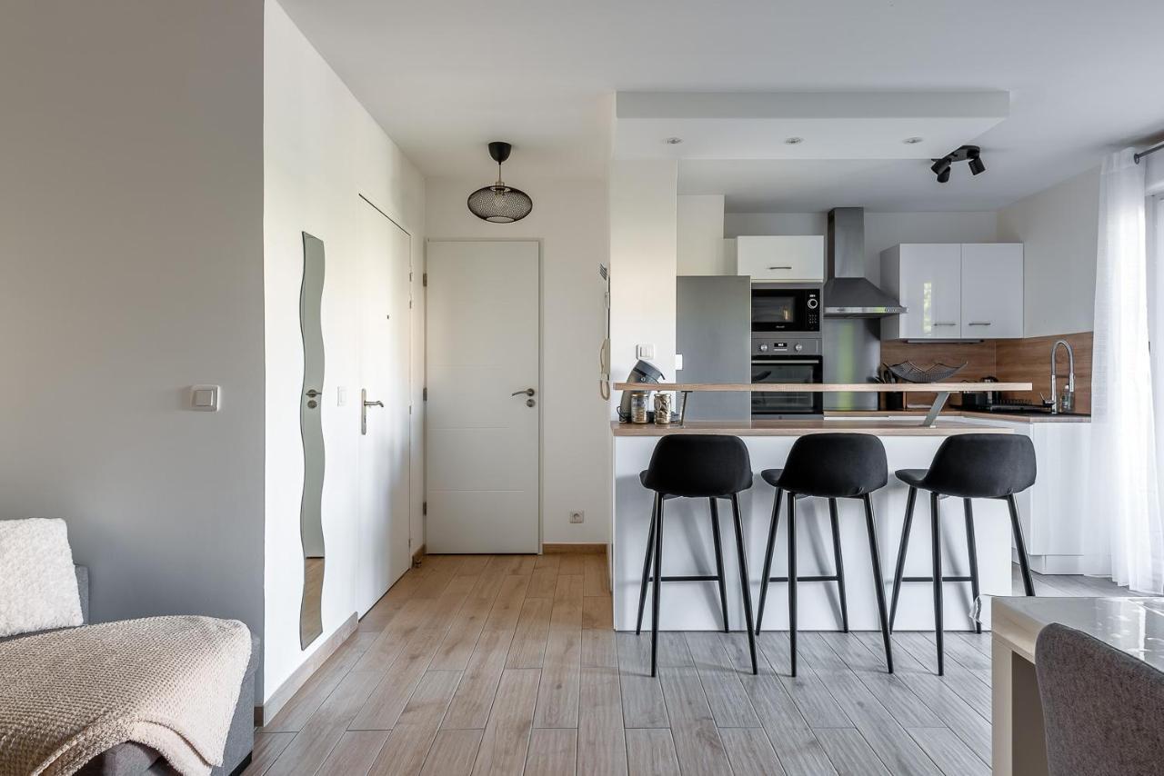 1 Bedroomed Camille Near Disneyland Paris マニー＝ル＝オングル エクステリア 写真