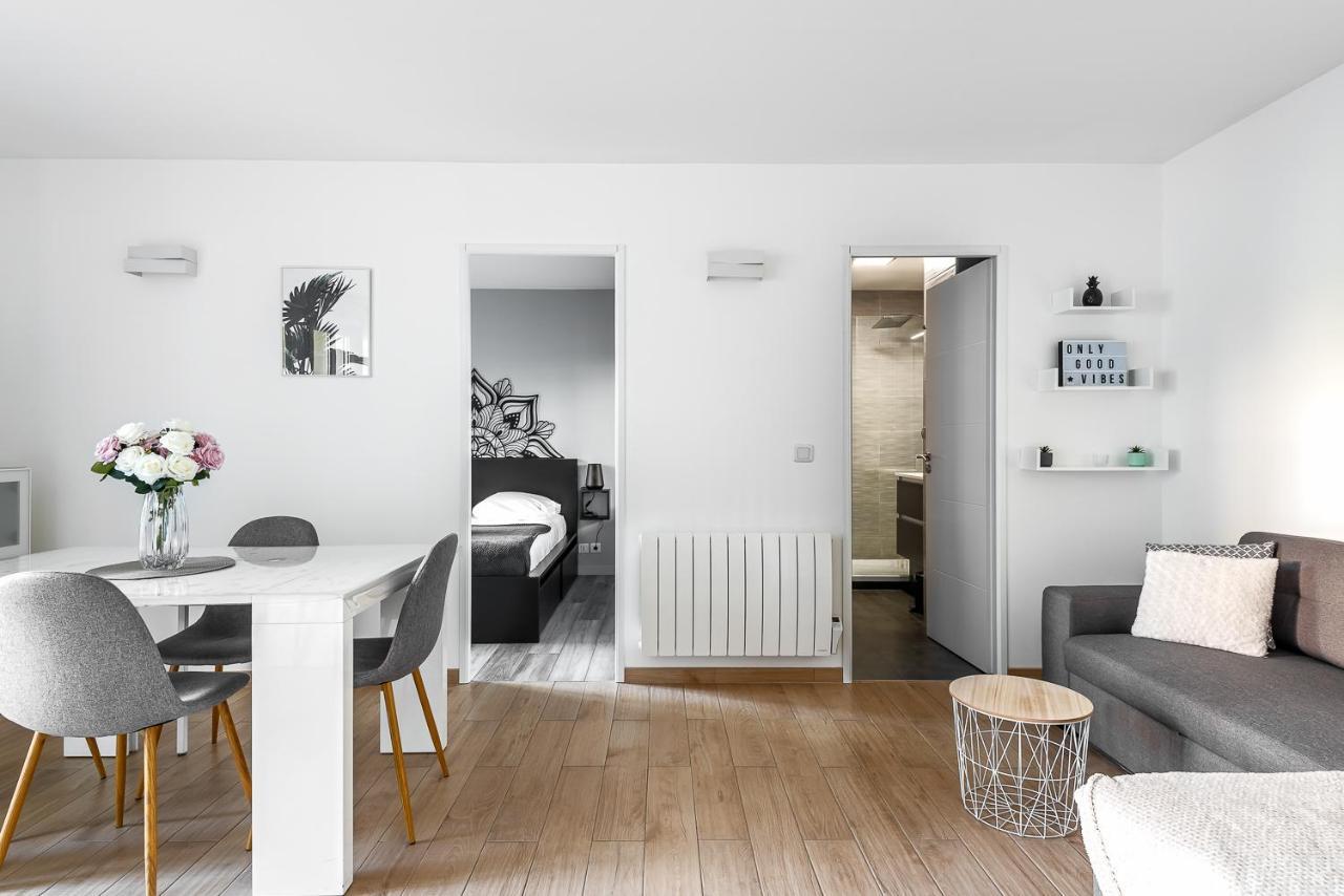 1 Bedroomed Camille Near Disneyland Paris マニー＝ル＝オングル エクステリア 写真